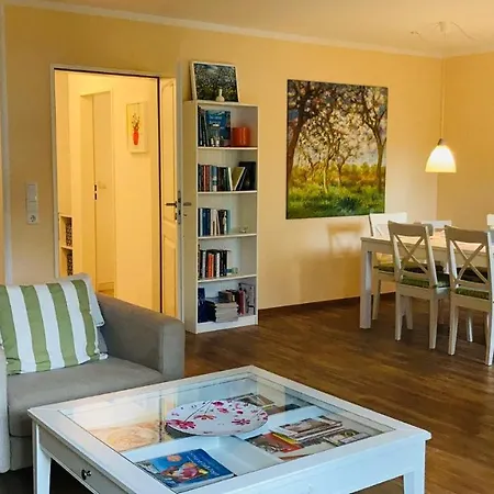 Ii Nicole Hafenstrasse 37 *